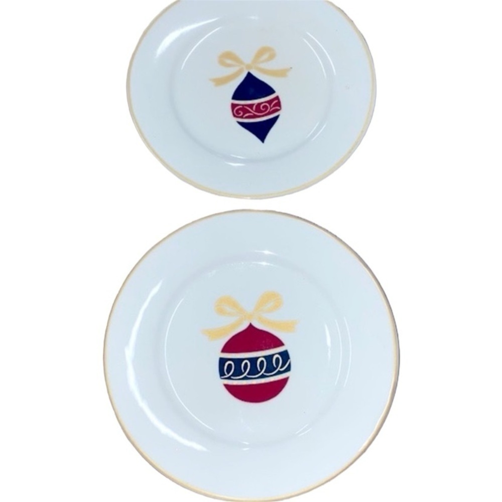 Gibson set of Ornaments small Christmas plates